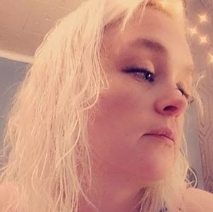 Meet your Posher, Kellie